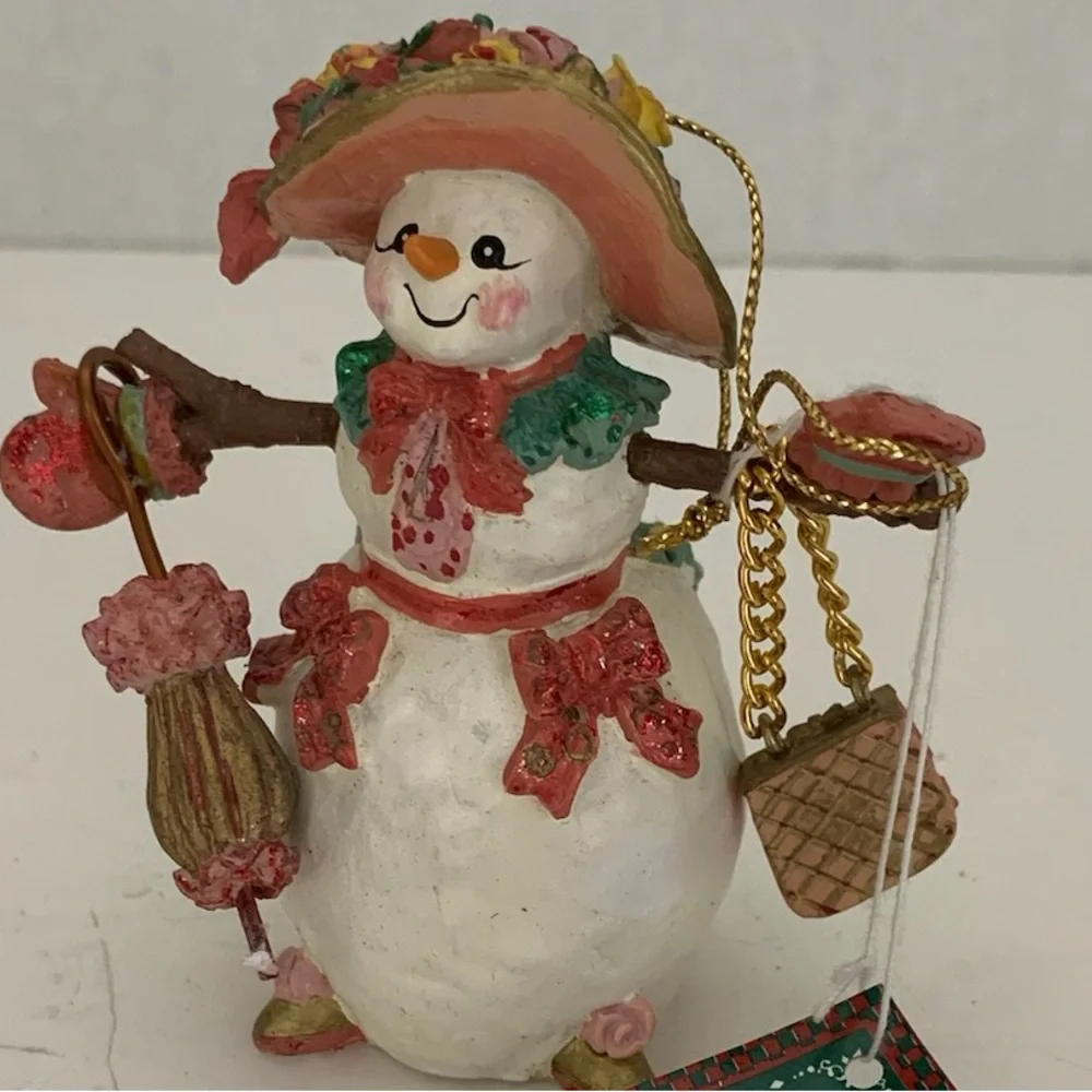 NWT Stylish Snowman Ornament Vintage Cottagecore Charming Holiday Decor Gift